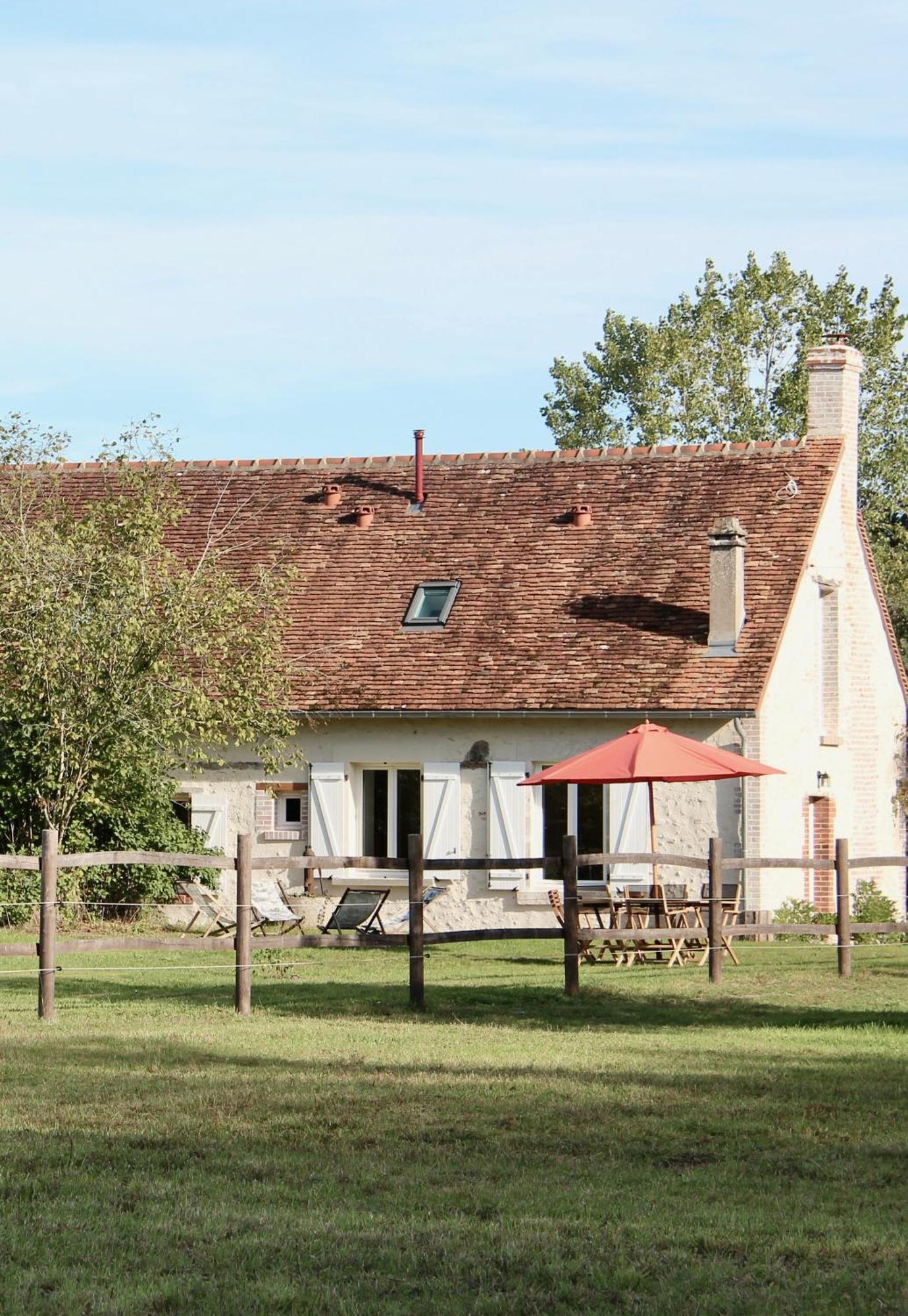 Maison Moz Fontaines-en-Sologne Esterno foto
