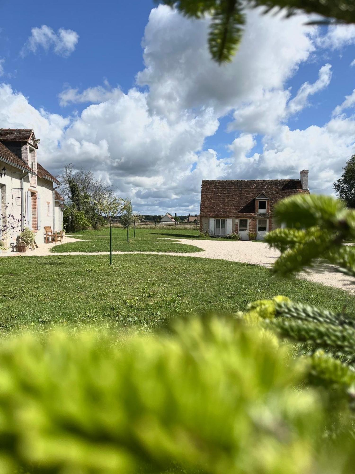 Maison Moz Fontaines-en-Sologne Esterno foto